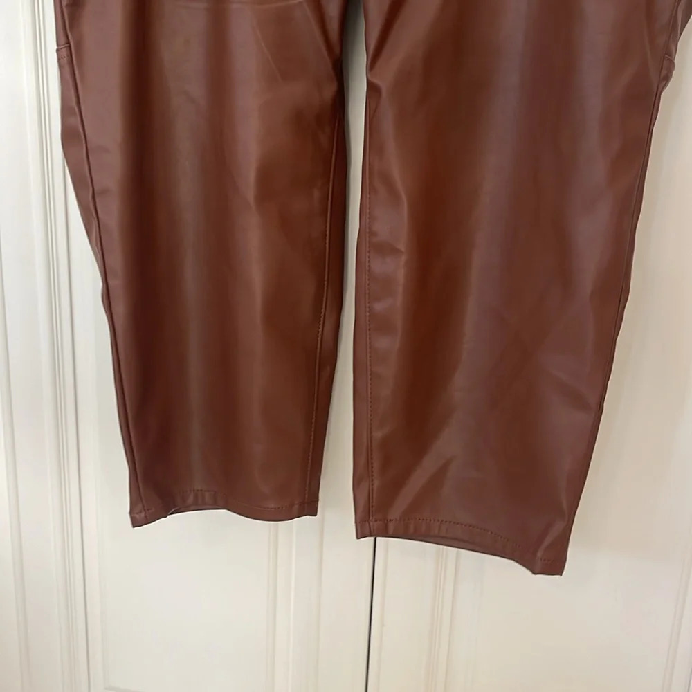 Torrid  Plus Size 24S Dress Pants Skinny Pants Root Beer Brown Faux Leather - Picture 3 of 10